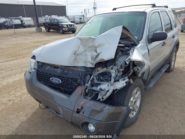 30092340 :رقم المزاد ، 1FMYU93117KA15441 vin ، 2007 Ford Escape Xlt مزاد بيع
