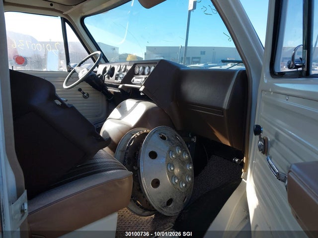 Aukcja sprzedaży 1981 Chevrolet G30, vin: 2GBGG31M6B4137385, numer aukcji: 30100736
