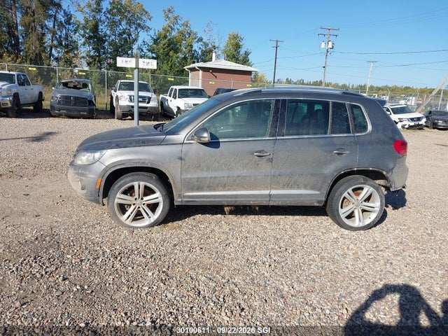 Продаж на аукціоні авто 2015 Volkswagen Tiguan S/se/sel/r-line, vin: WVGJV7AX6FW106044, номер лоту: 30100611