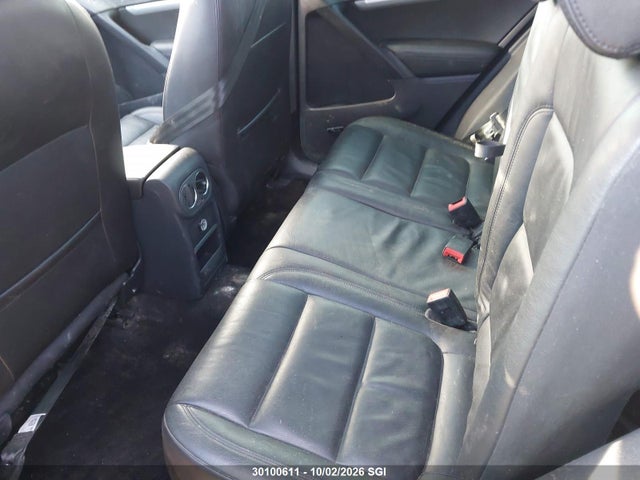Продаж на аукціоні авто 2015 Volkswagen Tiguan S/se/sel/r-line, vin: WVGJV7AX6FW106044, номер лоту: 30100611