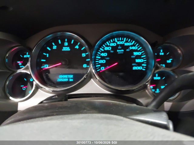 30100773 :رقم المزاد ، 1GCSKSE38AZ217018 vin ، 2010 Chevrolet Silverado K1500 Lt مزاد بيع
