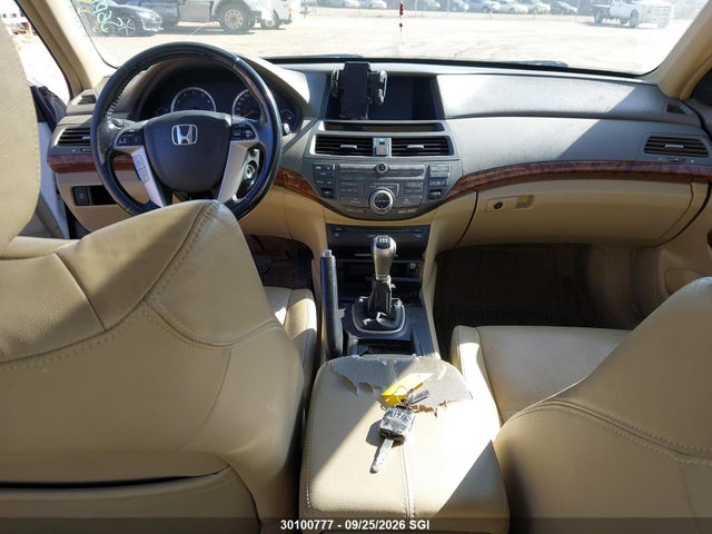 30100777 :رقم المزاد ، 1HGCP25879A802718 vin ، 2009 Honda Accord Exl مزاد بيع