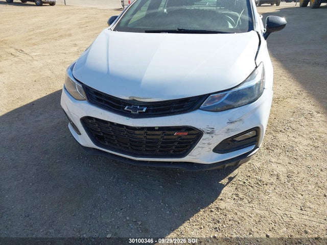 30100346 :رقم المزاد ، 1G1BE5SM6J7221692 vin ، 2018 Chevrolet Cruze Lt مزاد بيع