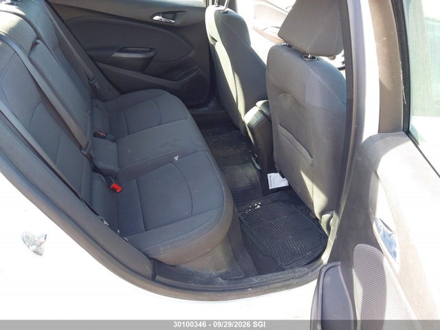 30100346 :رقم المزاد ، 1G1BE5SM6J7221692 vin ، 2018 Chevrolet Cruze Lt مزاد بيع