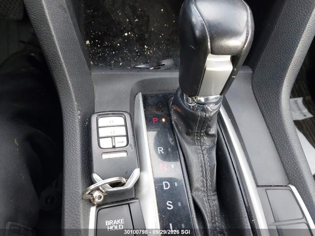2HGFC2F68JH031925 Honda Civic Lx