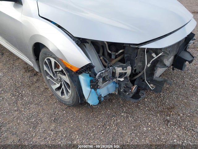 2HGFC2F68JH031925 Honda Civic Lx