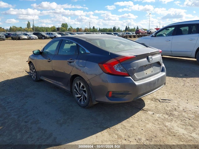 Honda Civic Lx 2018 2HGFC2F62JH022184 Image 3