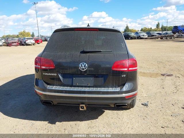 30099093 :رقم المزاد ، WVGEF9BP1GD011719 vin ، 2016 Volkswagen Touareg Sport/lux/executive مزاد بيع