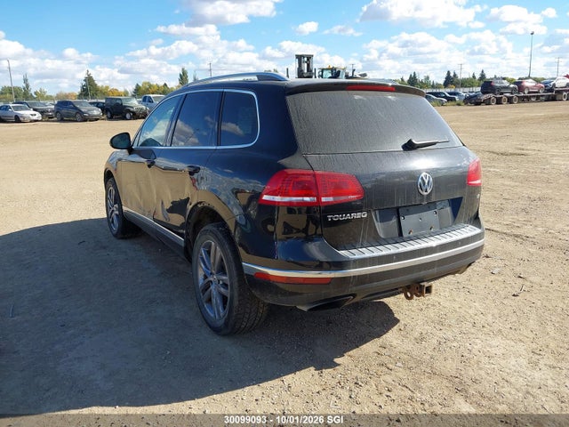 30099093 :رقم المزاد ، WVGEF9BP1GD011719 vin ، 2016 Volkswagen Touareg Sport/lux/executive مزاد بيع
