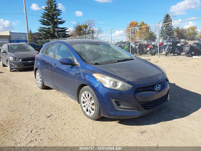 2013 Hyundai Elantra Gt Gl მანქანა იყიდება აუქციონზე, vin: KMHD25LE5DU041993, აუქციონის ნომერი: 30100757