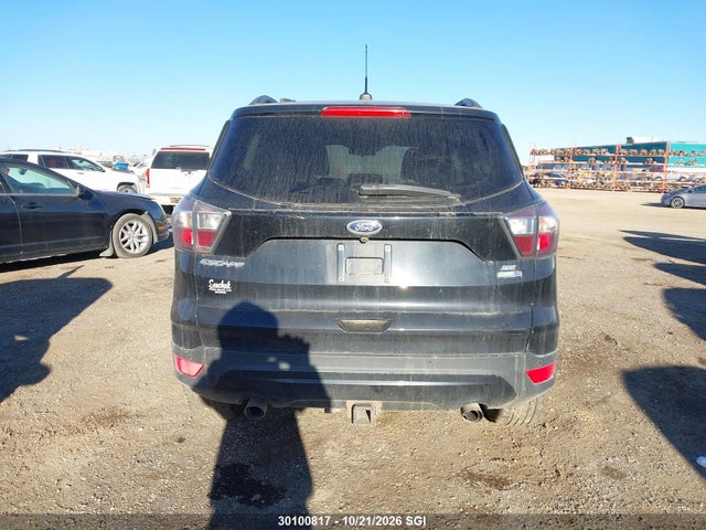 1FMCU9G91HUA06268 Ford ESCAPE SE