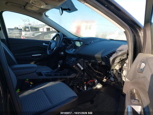 1FMCU9G91HUA06268 Ford ESCAPE SE