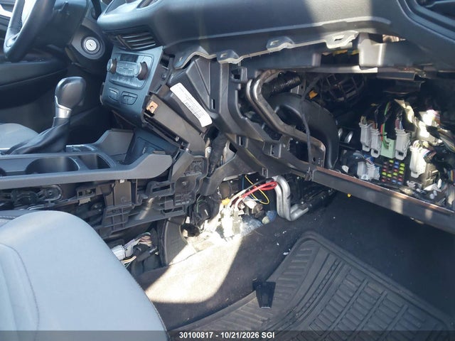 1FMCU9G91HUA06268 Ford ESCAPE SE