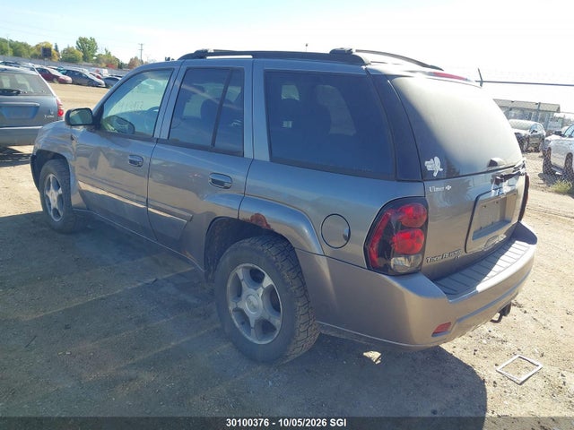30100376 :رقم المزاد ، 1GNDT13S662200106 vin ، 2006 Chevrolet Trailblazer Ls/lt مزاد بيع