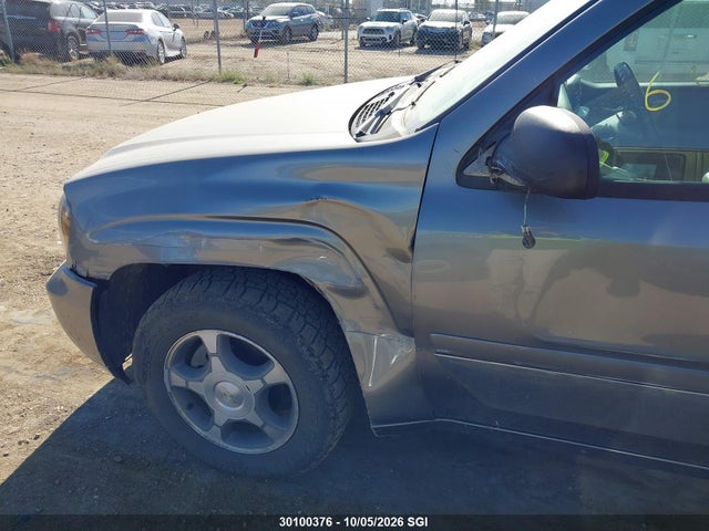 30100376 :رقم المزاد ، 1GNDT13S662200106 vin ، 2006 Chevrolet Trailblazer Ls/lt مزاد بيع