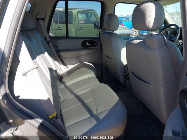 30100376 :رقم المزاد ، 1GNDT13S662200106 vin ، 2006 Chevrolet Trailblazer Ls/lt مزاد بيع