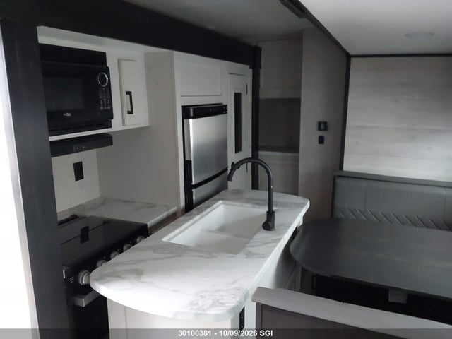Продаж на аукціоні авто 2023 Jayco Jay Flight 331bts, vin: 1UJBC0BTXP1760108, номер лоту: 30100381