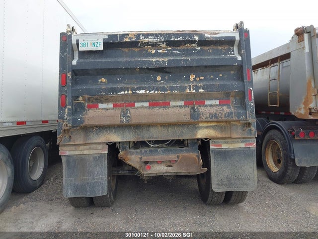 Продажа на аукционе авто 2009 Midland Manufacturing Limited End Dump, vin: 2MFB2R5D19R005739, номер лота: 30100121