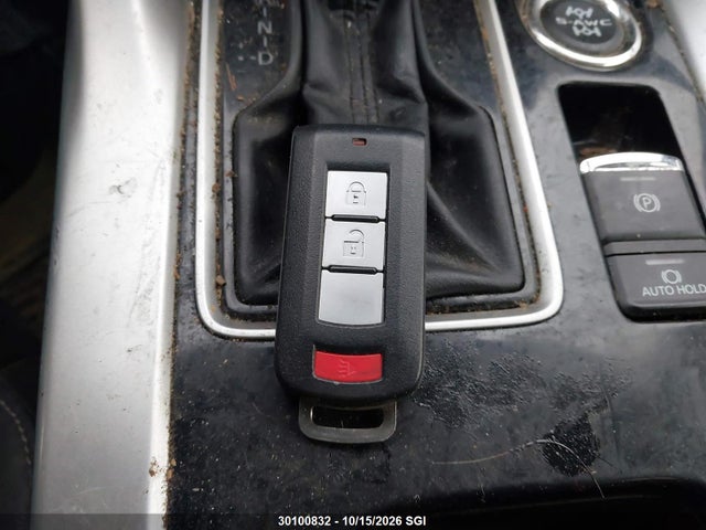 JA4ATVAA9NZ601243 Mitsubishi Eclipse Cross Le
