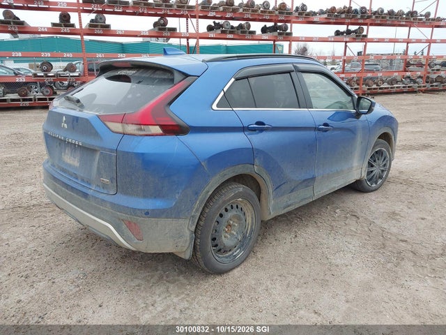JA4ATVAA9NZ601243 Mitsubishi Eclipse Cross Le
