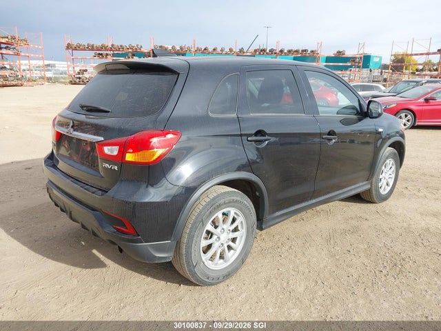 Mitsubishi RVR SE 2018 JA4AJ3AU4JU601386 Image 4
