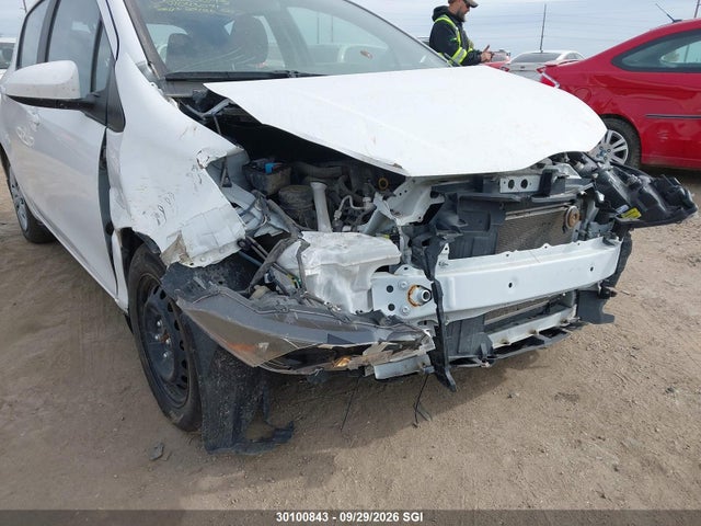 Продаж на аукціоні авто 2015 Toyota Yaris, vin: VNKKTUD33FA043091, номер лоту: 30100843