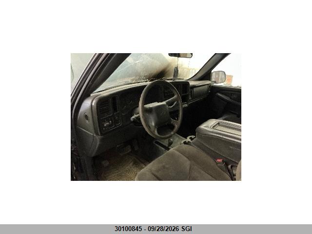 Aukcja sprzedaży 2002 Chevrolet Silverado K2500 Heavy Duty, vin: 1GCHK23U52F146675, numer aukcji: 30100845