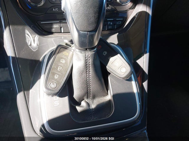 2013 Ford Escape Titanium მანქანა იყიდება აუქციონზე, vin: 1FMCU9J91DUC38890, აუქციონის ნომერი: 30100852