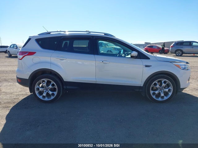 2013 Ford Escape Titanium მანქანა იყიდება აუქციონზე, vin: 1FMCU9J91DUC38890, აუქციონის ნომერი: 30100852