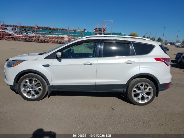2013 Ford Escape Titanium მანქანა იყიდება აუქციონზე, vin: 1FMCU9J91DUC38890, აუქციონის ნომერი: 30100852