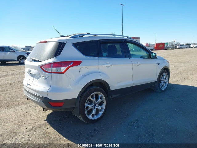 2013 Ford Escape Titanium მანქანა იყიდება აუქციონზე, vin: 1FMCU9J91DUC38890, აუქციონის ნომერი: 30100852