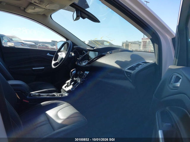 2013 Ford Escape Titanium მანქანა იყიდება აუქციონზე, vin: 1FMCU9J91DUC38890, აუქციონის ნომერი: 30100852
