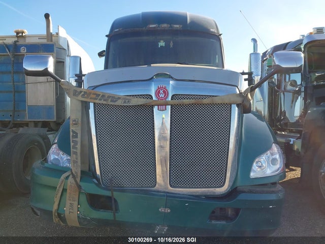 Kenworth Construction T680 2018 1XKYDP9X5JJ991678 Image 13