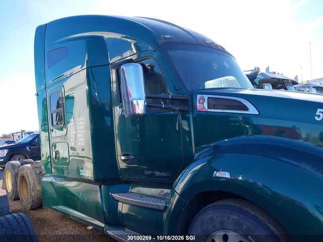 Kenworth Construction T680 2018 1XKYDP9X5JJ991678 Image 14