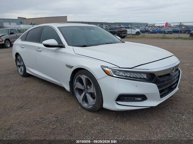 Продаж на аукціоні авто 2018 Honda Accord Touring, vin: 1HGCV1F96JA802205, номер лоту: 30100859
