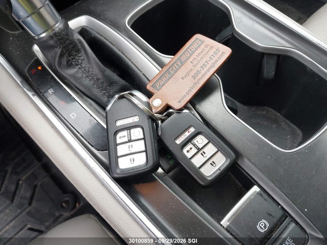 Продаж на аукціоні авто 2018 Honda Accord Touring, vin: 1HGCV1F96JA802205, номер лоту: 30100859