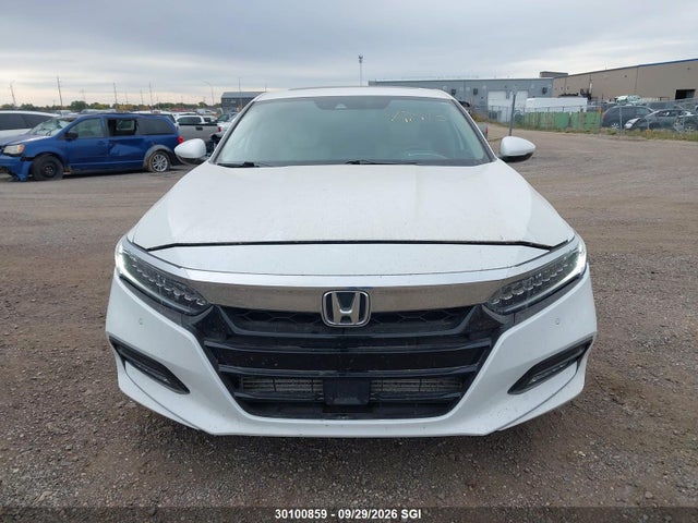 Продаж на аукціоні авто 2018 Honda Accord Touring, vin: 1HGCV1F96JA802205, номер лоту: 30100859