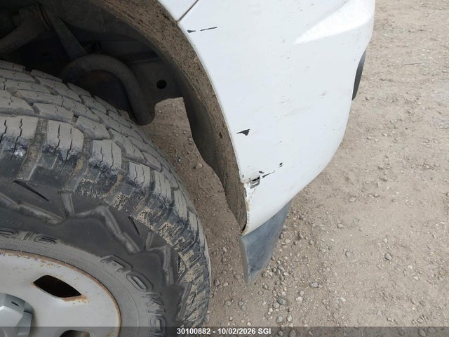 30100882 :رقم المزاد ، 1GCHSAEA8F1180626 vin ، 2015 Chevrolet Colorado مزاد بيع