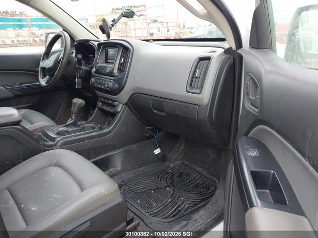 30100882 :رقم المزاد ، 1GCHSAEA8F1180626 vin ، 2015 Chevrolet Colorado مزاد بيع