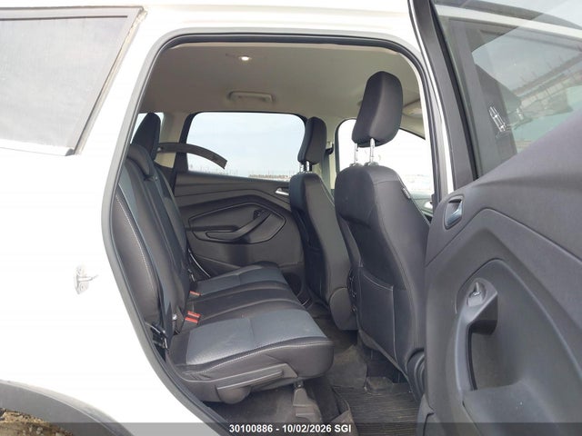 Продаж на аукціоні авто 2018 Ford Escape Se, vin: 1FMCU9GD0JUA13867, номер лоту: 30100886