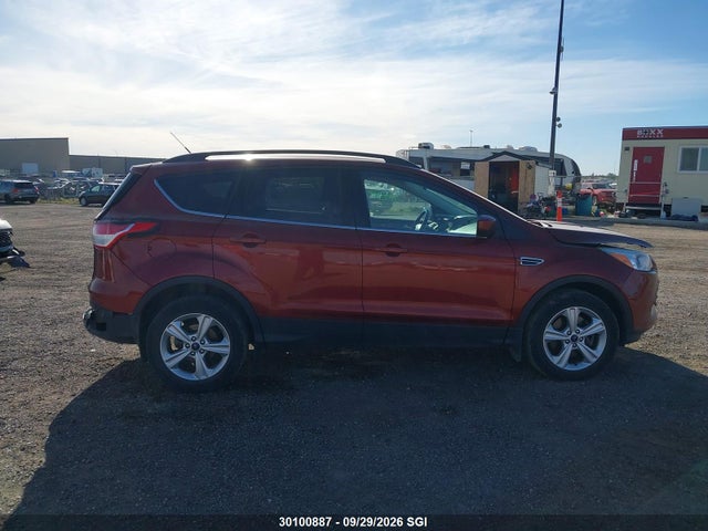 2016 Ford Escape Se მანქანა იყიდება აუქციონზე, vin: 1FMCU9G98GUC15585, აუქციონის ნომერი: 30100887