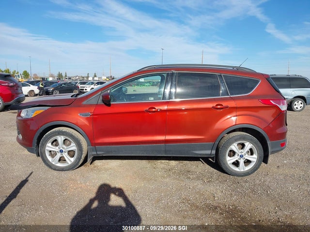 2016 Ford Escape Se მანქანა იყიდება აუქციონზე, vin: 1FMCU9G98GUC15585, აუქციონის ნომერი: 30100887
