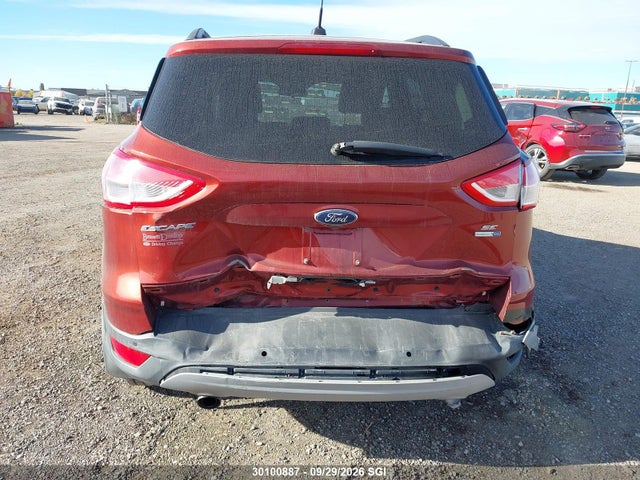 2016 Ford Escape Se მანქანა იყიდება აუქციონზე, vin: 1FMCU9G98GUC15585, აუქციონის ნომერი: 30100887