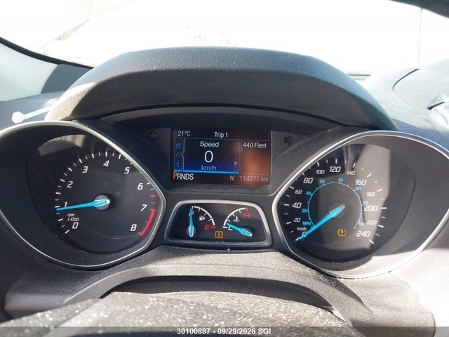 2016 Ford Escape Se მანქანა იყიდება აუქციონზე, vin: 1FMCU9G98GUC15585, აუქციონის ნომერი: 30100887