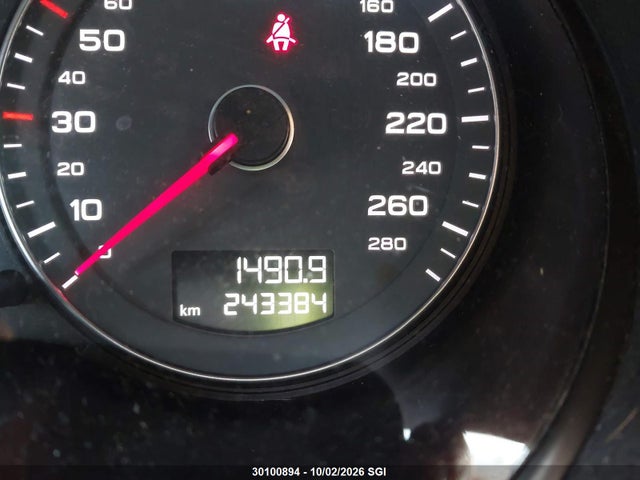 2013 Audi A3 Premium მანქანა იყიდება აუქციონზე, vin: WAUDFCFM7DA011411, აუქციონის ნომერი: 30100894