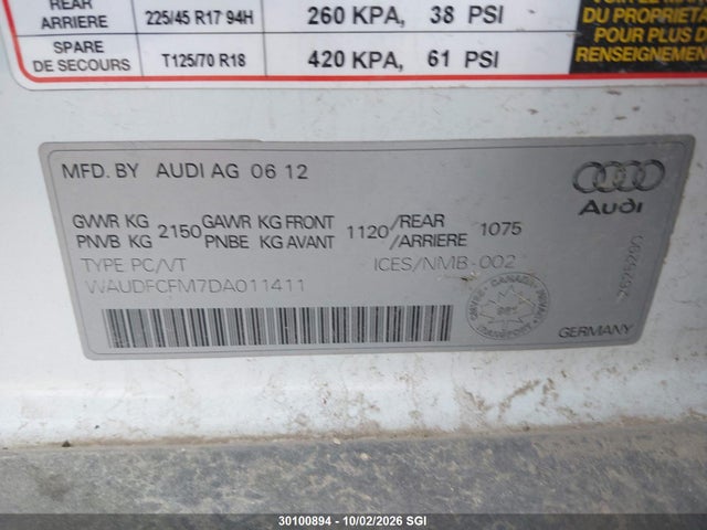 2013 Audi A3 Premium მანქანა იყიდება აუქციონზე, vin: WAUDFCFM7DA011411, აუქციონის ნომერი: 30100894