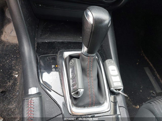 30100901 :رقم المزاد ، 3MZBM1V73FM148977 vin ، 2015 Mazda 3 Touring مزاد بيع