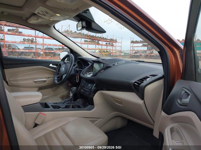 Продаж на аукціоні авто 2017 Ford Escape Titanium, vin: 1FMCU9J91HUA85577, номер лоту: 30100905