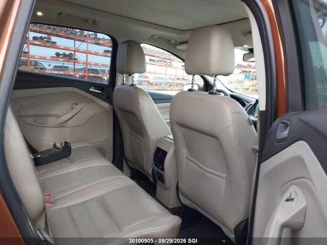 Продаж на аукціоні авто 2017 Ford Escape Titanium, vin: 1FMCU9J91HUA85577, номер лоту: 30100905