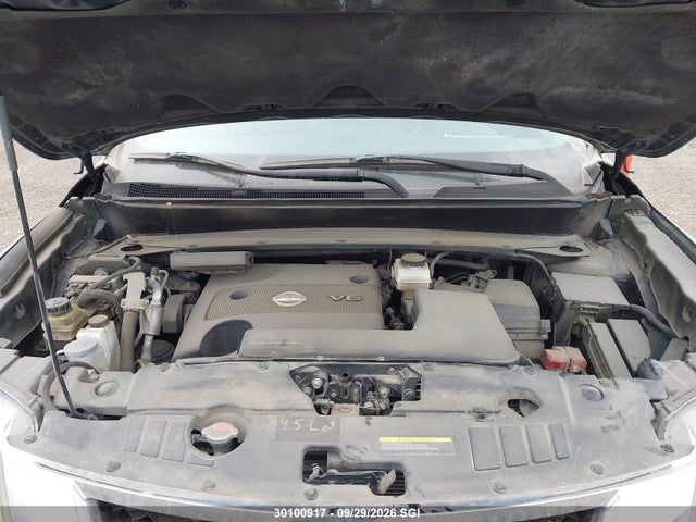 30100917 :رقم المزاد ، 5N1AR2MM8FC672717 vin ، 2015 Nissan Pathfinder S/sv/sl/platinum مزاد بيع